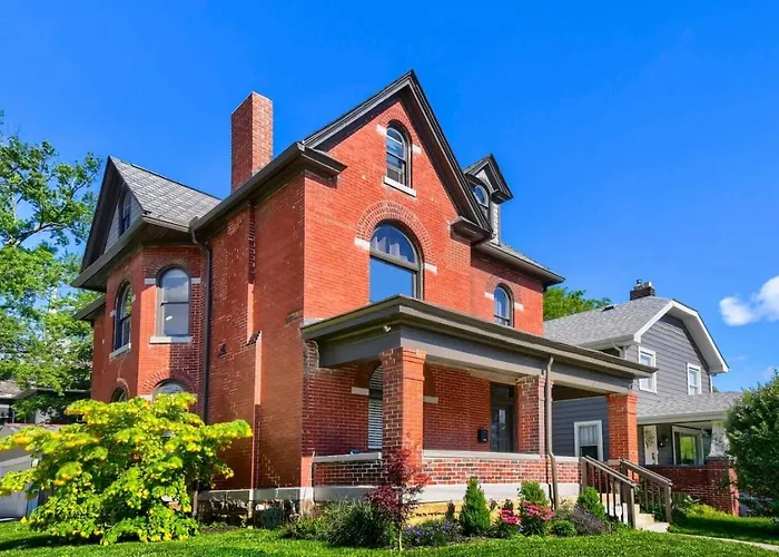 3br Victorian In Old Oaks, Near Village Holiday home