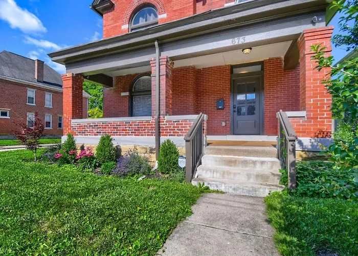 3br Victorian In Old Oaks, Near Village Holiday home